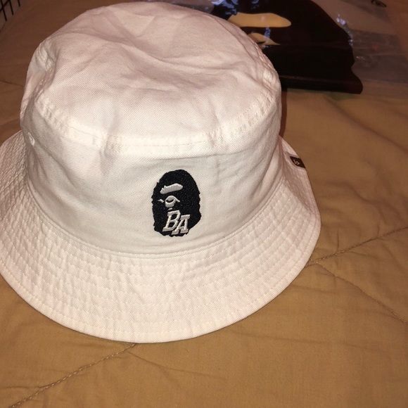 Bape Other - Bape bucket hat (Bape LA)